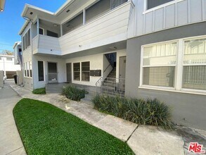348 S Elm Dr in Beverly Hills, CA - Building Photo - Building Photo