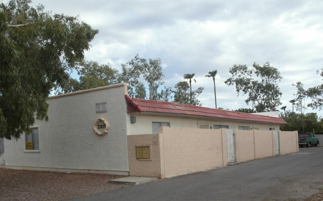 2707 E Tierra Buena Ln in Phoenix, AZ - Foto de edificio