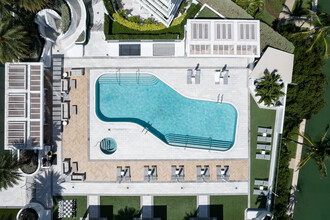 Grand Venetian in Miami Beach, FL - Building Photo - Building Photo