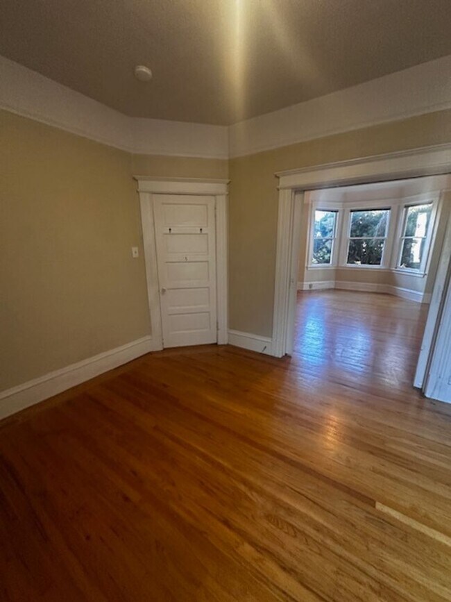 16-22-22 Dearborn St in San Francisco, CA - Building Photo - Building Photo