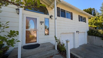 1857 Conestoga St in Moscow, ID - Building Photo - Building Photo