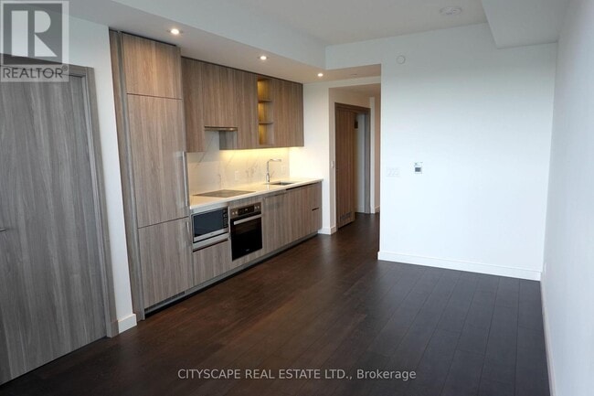 property at 27-1027 McMahon Dr