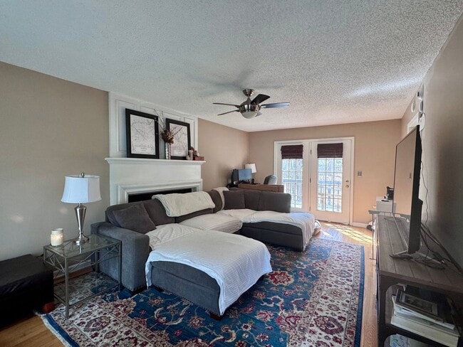 4 Wexford Dr in Durham, NC - Building Photo - Building Photo