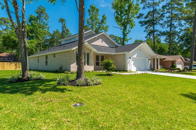 property at 3203 Hemingway Dr