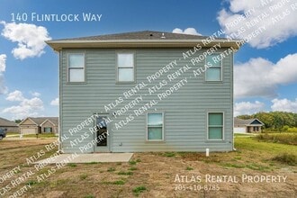 140 Flintlock Wy in New Market, AL - Building Photo - Building Photo