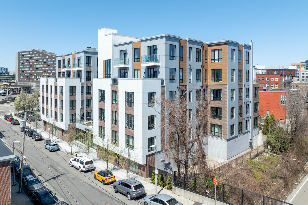 The Ceinture Condominiums in Boston, MA - Foto de edificio