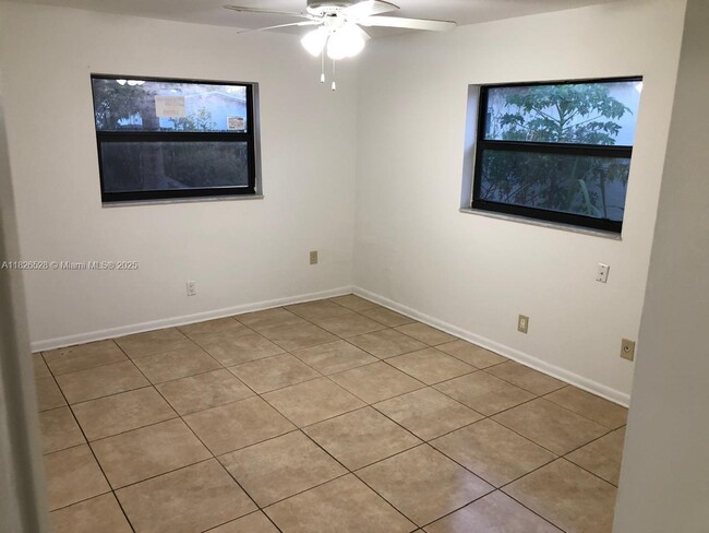 173 NW 78th Ave in Margate, FL - Building Photo - Building Photo