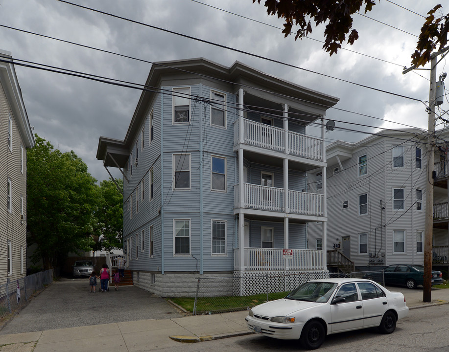 244 Cowden St in Central Falls, RI - Building Photo