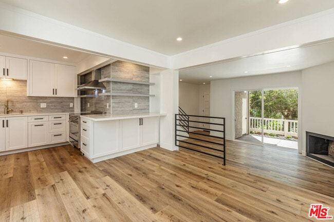 property at 28368 Rey De Copas Ln