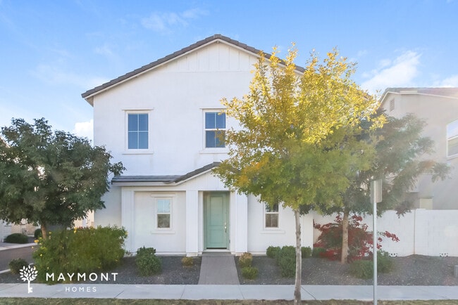 property at 5553 S Dillon