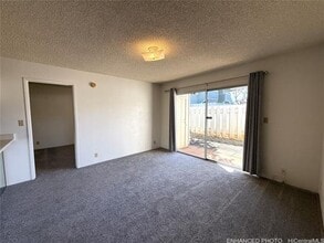 94-1097-1097 Paawalu St in Waipahu, HI - Building Photo - Building Photo