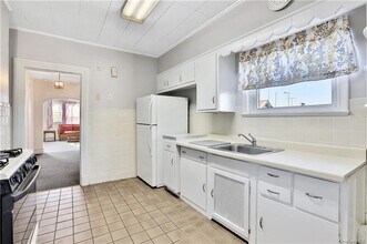 215 N 7th Ave in Mount Vernon, NY - Building Photo - Building Photo