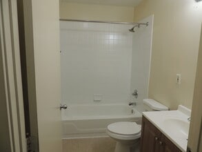 7167 Ogontz Ave in Philadelphia, PA - Building Photo - Building Photo