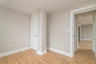 328 Harvard St, Unit L4 in Cambridge, MA - Building Photo - Building Photo