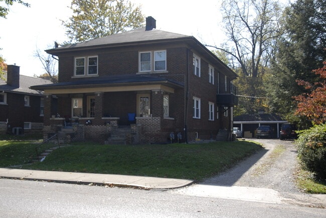 property at 516 E 1st St