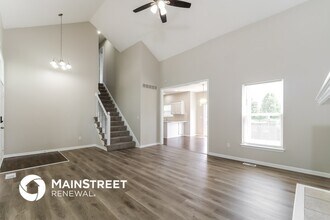 18417 Spruce St in Gardner, KS - Foto de edificio - Building Photo