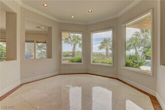 2258 Green Mountain Ct in Las Vegas, NV - Foto de edificio - Building Photo