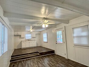 14532 Rainbow Rd in Bristol, VA - Building Photo - Building Photo