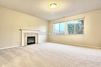 251 N Green Gables Loop in Ridgefield, WA - Building Photo - Building Photo