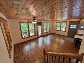 4553 Buckhorn Cir in Gainesville, GA - Building Photo - Building Photo