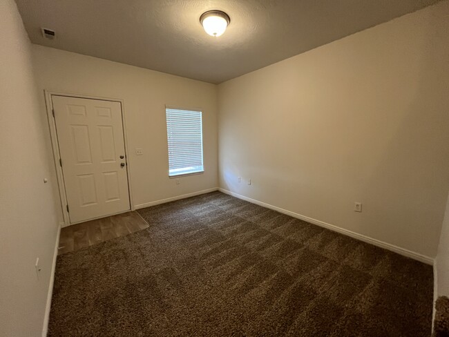 5082 W Wind Rock Ln in Herriman, UT - Building Photo - Building Photo
