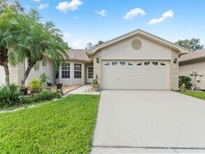 2589 Northfield Ln in Clearwater, FL - Building Photo - Building Photo