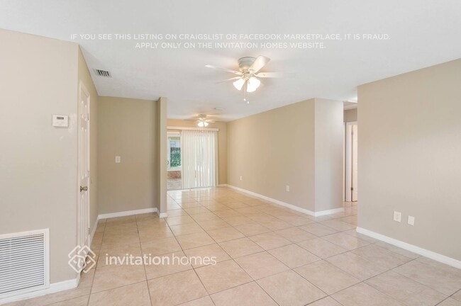 4103 E 97th Ave in Tampa, FL - Building Photo - Building Photo
