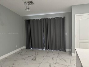1517 Meadow Rd in Lehigh Acres, FL - Building Photo - Building Photo