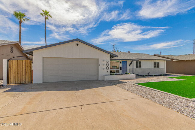 8007 E Hubbell St in Scottsdale, AZ - Building Photo - Building Photo