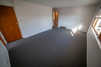 2336 122nd St in Blue Island, IL - Building Photo - Building Photo