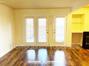 3726 Wayfarer Dr in Greensboro, NC - Building Photo - Building Photo