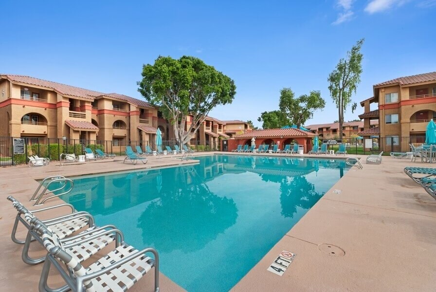 Stillwater Apartments Glendale, AZ Apartments