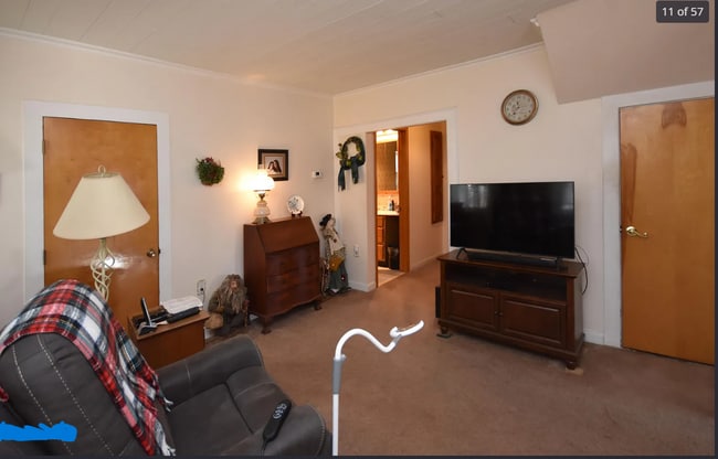 319 Fenn St, Unit 1 in Pittsfield, MA - Building Photo - Building Photo