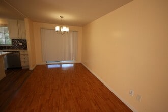 4212 S 251st St in Kent, WA - Building Photo - Building Photo