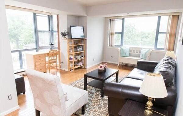 170 Tremont St, Unit 404 in Boston, MA - Building Photo