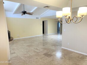 7611 E Medlock Dr in Scottsdale, AZ - Building Photo - Building Photo