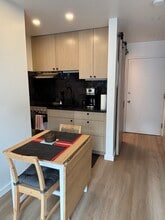 725 E Main St, Unit 107 in Aspen, CO - Building Photo - Building Photo