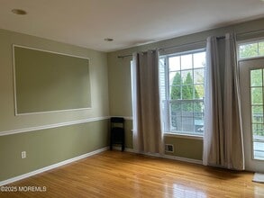 319 Bernard Dr in Morganville, NJ - Building Photo - Building Photo