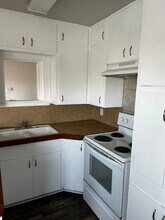 2420 38th St in Lubbock, TX - Building Photo - Building Photo