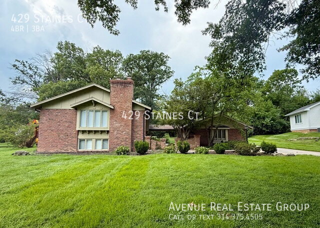 429 Staines Ct