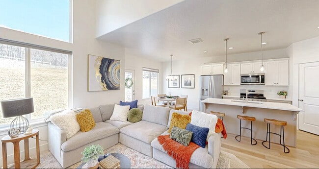 4877 Heartwood Rd in Mapleton, UT - Building Photo - Building Photo