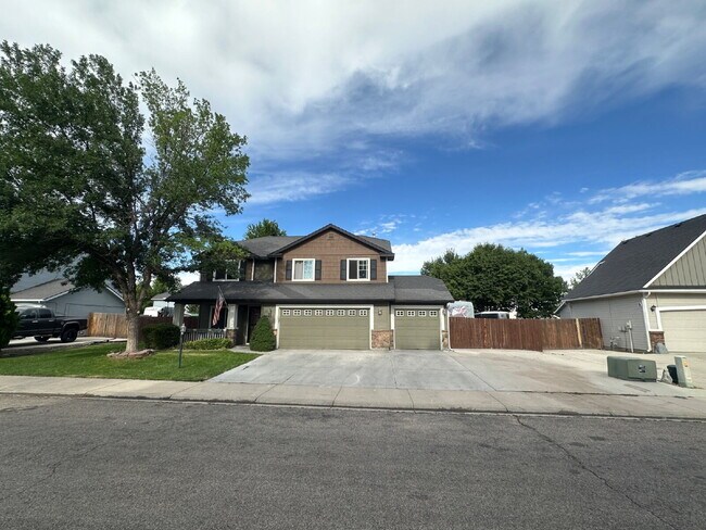 943 N Biltmorre Ave in Meridian, ID - Building Photo - Building Photo