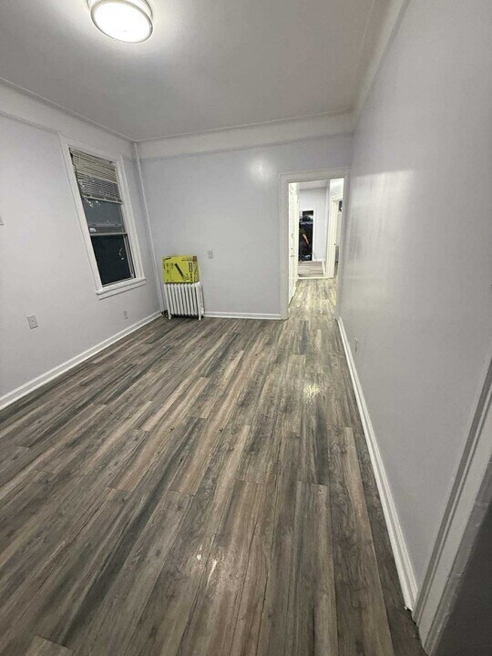 225 McAdoo Ave in Jersey City, NJ - Building Photo