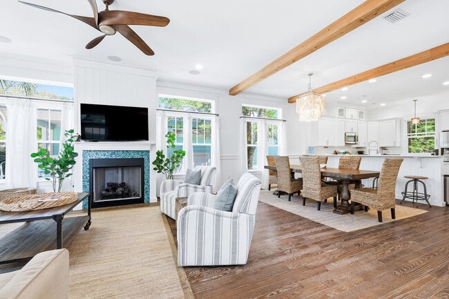 property at 285 Cassine Garden Cir