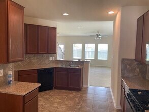 12243 Claytons Park Ln in Humble, TX - Building Photo - Building Photo