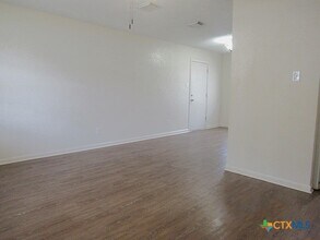 801 N 19th St in Copperas Cove, TX - Foto de edificio - Building Photo