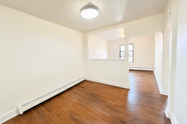 209 3rd St in Hoboken, NJ - Foto de edificio - Building Photo