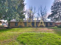 1517 Ann Arbor Dr - 24