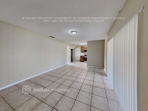 8121 NW 44th Ct in Lauderhill, FL - Building Photo - Building Photo