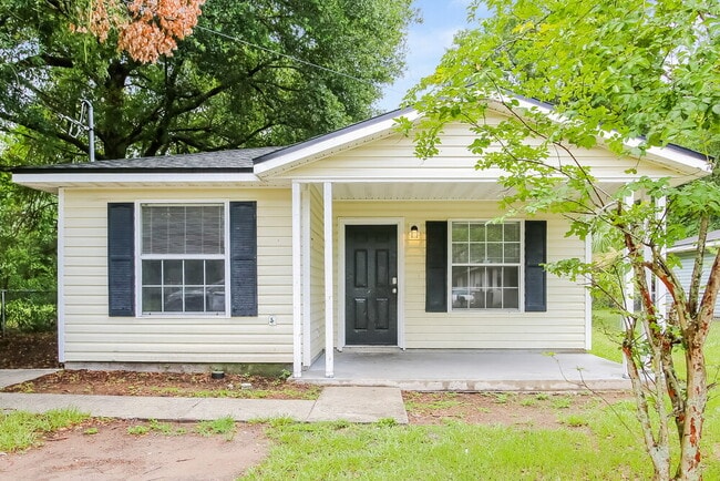 property at 1529 Spearing St